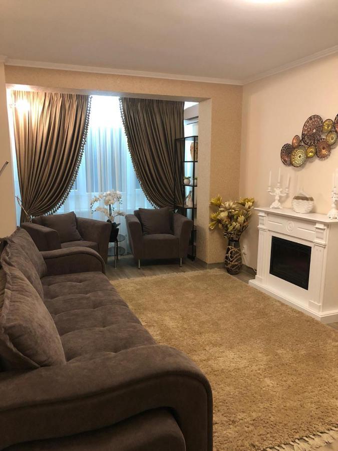 Casa Lux Apartment Bucureşti Ngoại thất bức ảnh