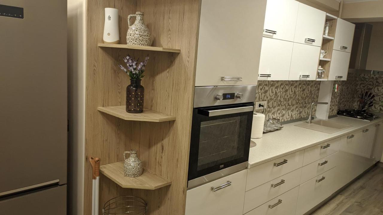 Casa Lux Apartment Bucureşti Ngoại thất bức ảnh