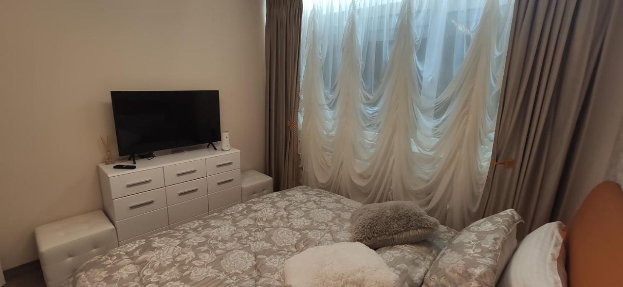 Casa Lux Apartment Bucureşti Ngoại thất bức ảnh